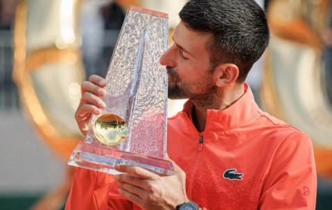 德约成就百冠霸业，收获麦肯罗高度赞赏并称其是法网第三夺冠热门