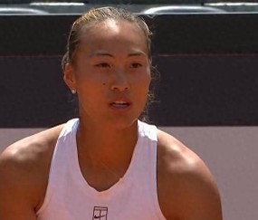 郑钦文成功挺进罗马站32强,并迎来两大利好消息,战线更进一步