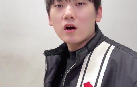 j9九游会老哥俱乐部交流JackeyLove新春祝福：哥们辛苦一年了，过年好好休息，玩得开心