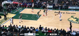 j9九游会官方登录率先发力!恩比德三分再中 7分钟6中5独得15分