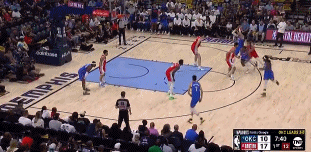 九游会j9官网真人游戏第一品牌手热!亚历山大半节时间4投全中独得8分2助 率队咬住比分